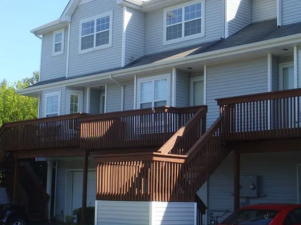 137 Windward Dr, Port Jefferson, NY 11777