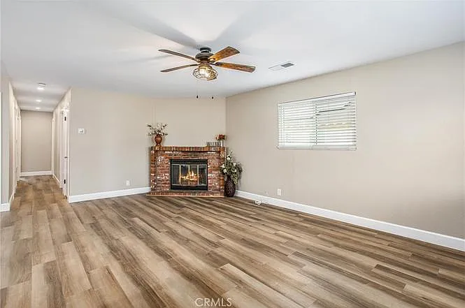 24705 1st Ave — Photo 10
