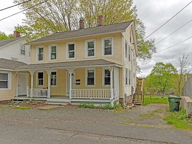 4 Starr Pl #1 — Photo 3