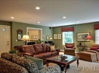 320 Rutledge Ave, Hawthorne, NY 10532