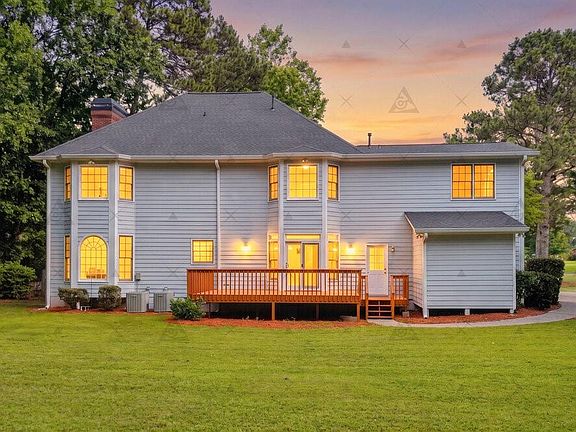 2nd image of 2865 Bordeaux Blvd