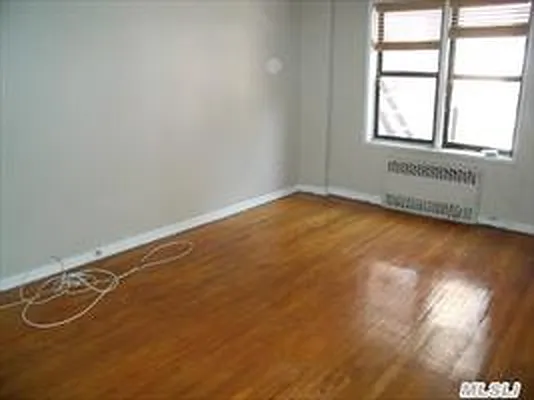 Sold by Madeleine Realty Ltd. | media 14