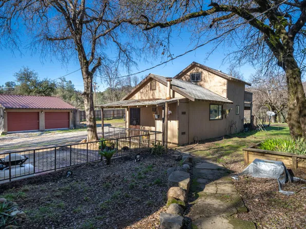 14225 Bear Mountain Rd, Redding, CA 96003