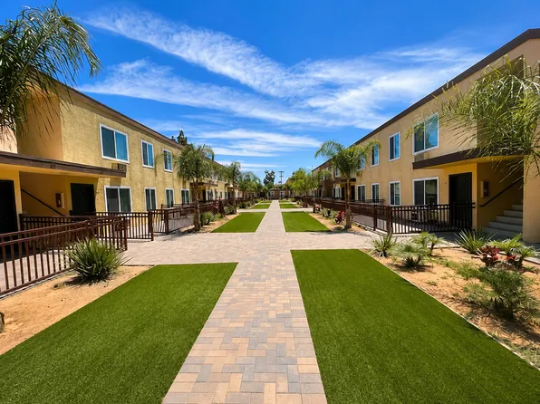 Village Green 92