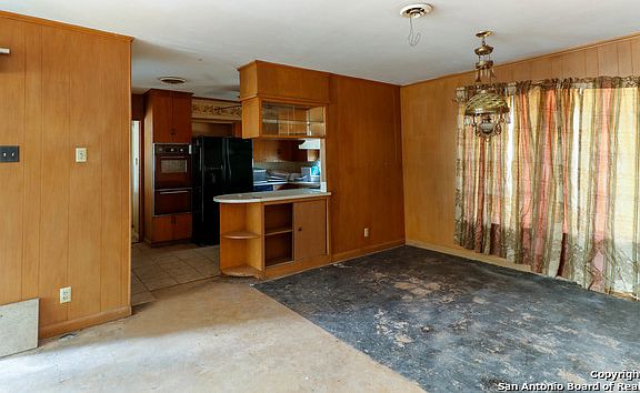 5th image of 225A Valley Oak Dr