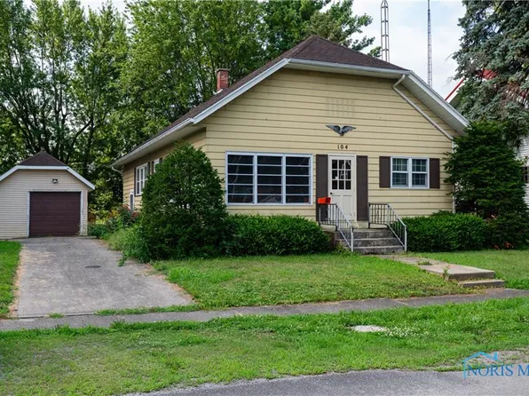 104 W South St, Middle Point, OH 45863
