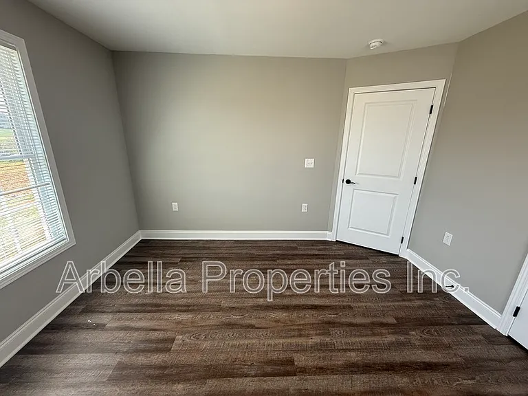 127 Adams And Corby Rd #24 — Photo 14