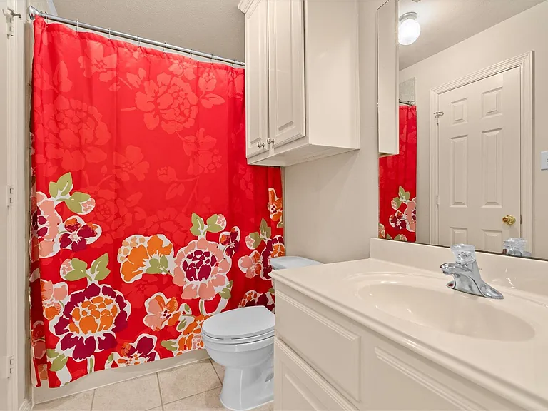 9610 Champions Cove Dr — Photo 25