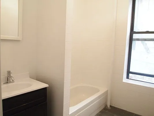 Rented by Bohemia Realty Group | media 64