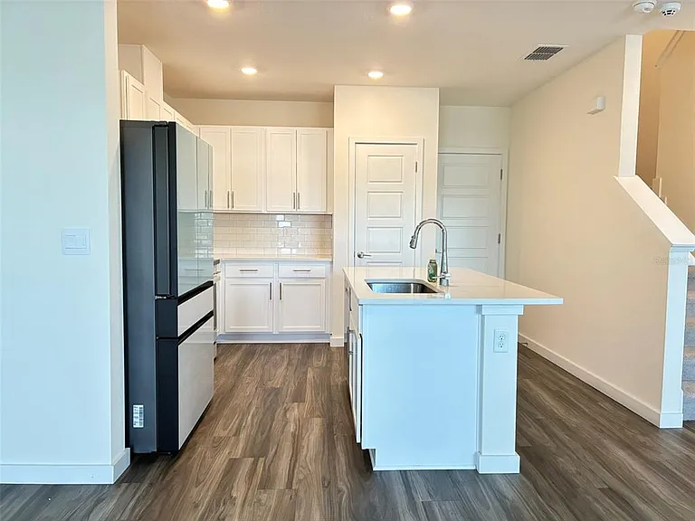 553 John L Mica Way — Photo 6