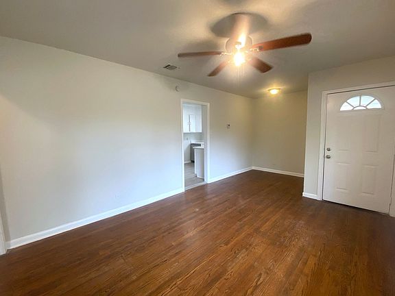 2nd image of 158 Weizmann St