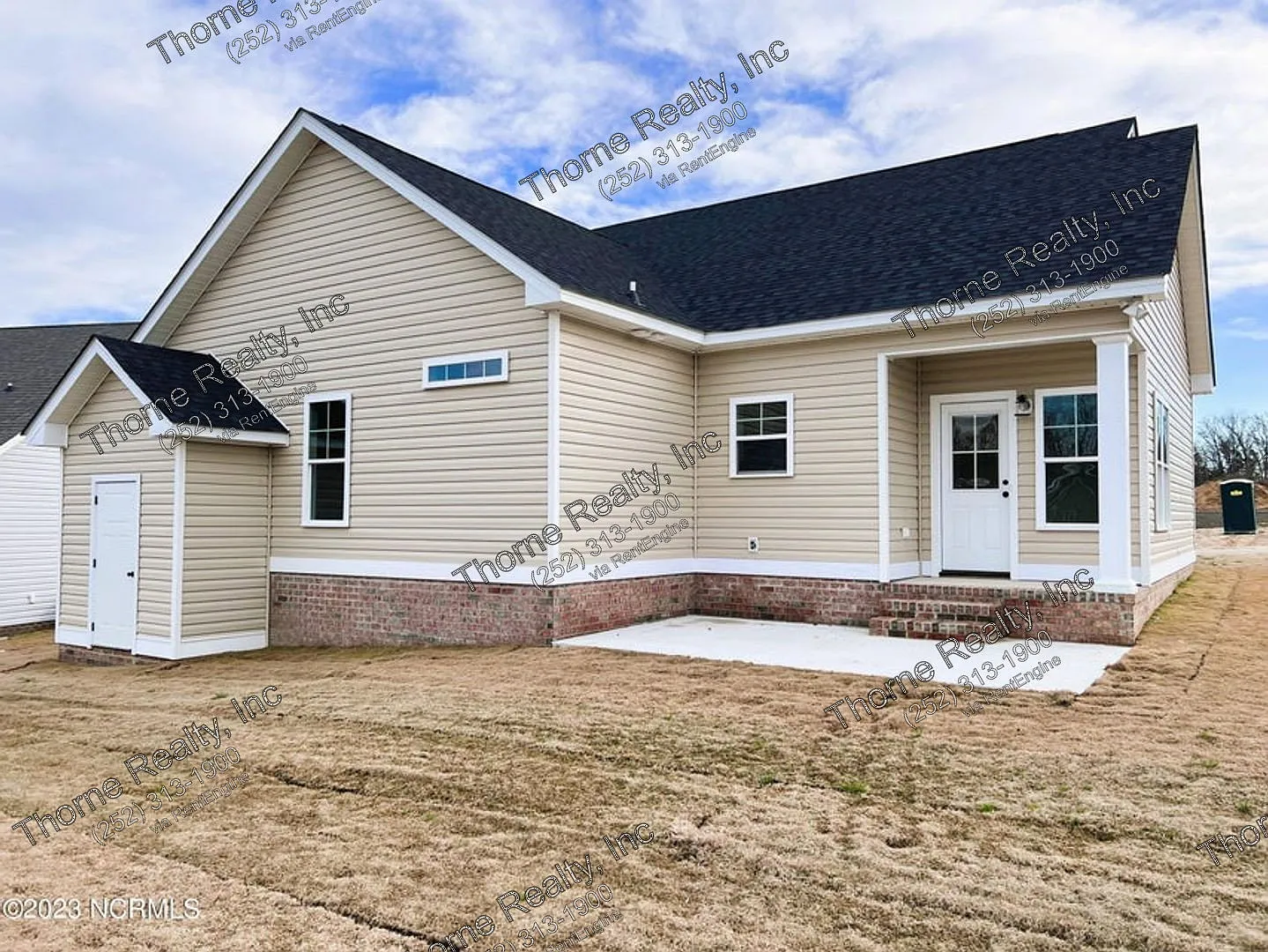3 bed, 2.0 bath, 1491 sqft, $1,795 — Photo 3