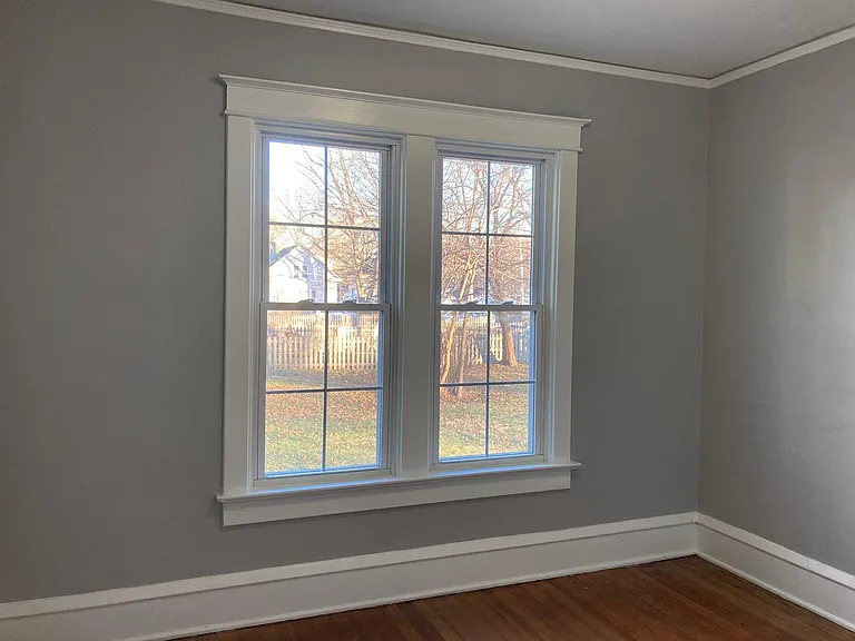 409 W Vine St — Photo 5
