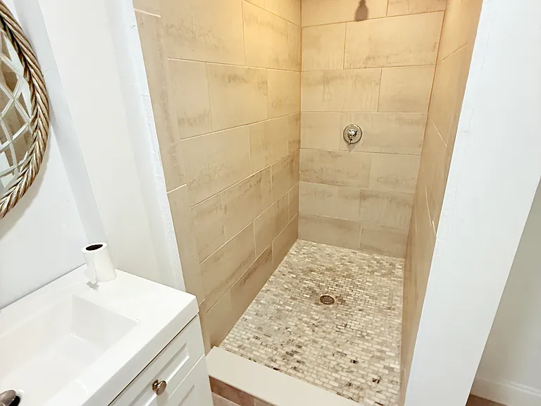 37 Cleveland St #1 — Photo 27