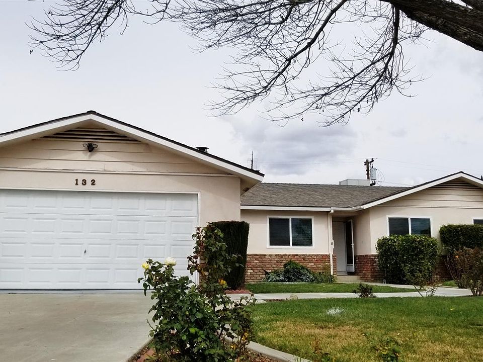 2nd image of 132 W Deodar Dr