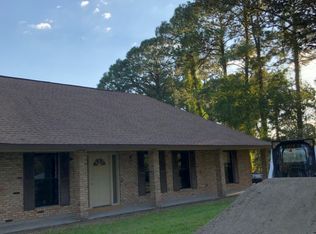 (Undisclosed Address), Baton Rouge, LA 70811