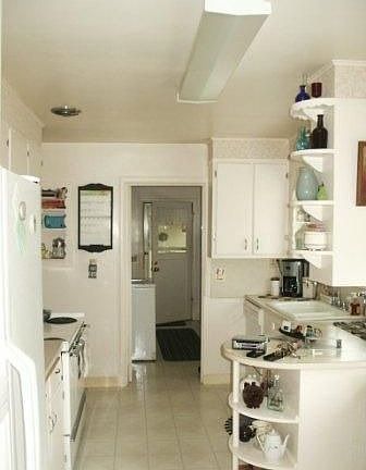 Kit view N thru Laundry