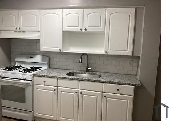 1st image of 2111 Braddish Ave