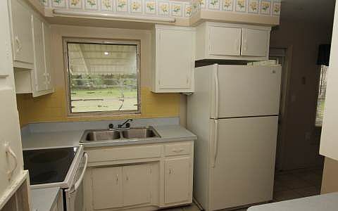 2nd image of 1095 Lake Sebring Dr