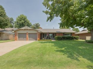 2725 Carlton Way, The Village, OK 73120