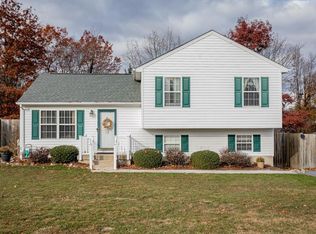 52 Pinebark Dr, Waynesboro, VA 22980