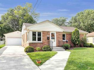 1522 14th Ave, Green Bay, WI 54304