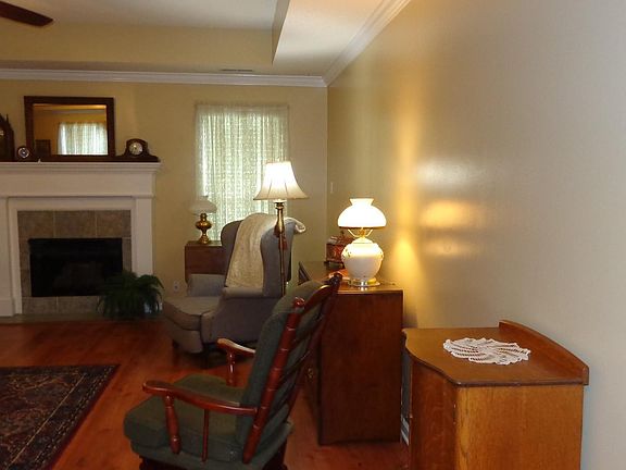 5th image of 2908 Ashville Dr SW