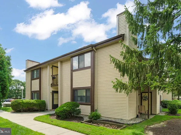 204 Lucas Ln, Voorhees, NJ 08043