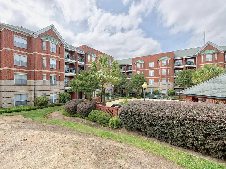 900 Taylor St #401 — Photo 4