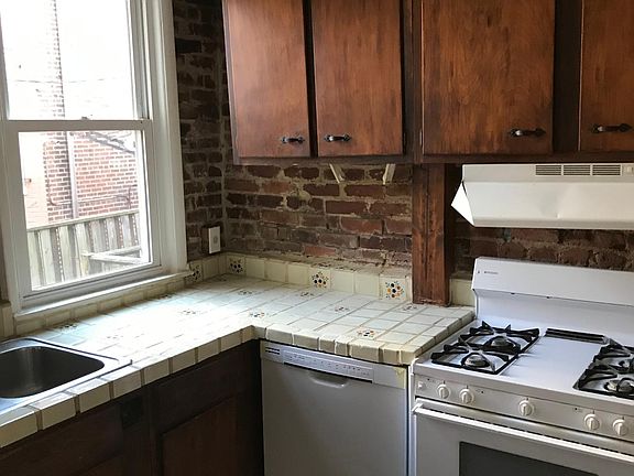 Kitchen: First Floor