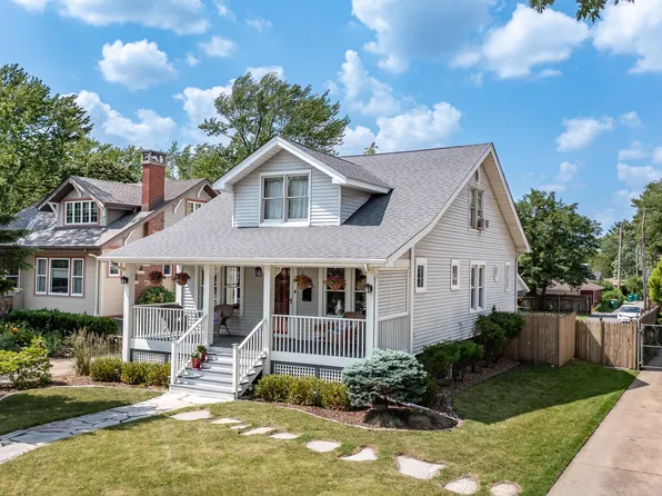 1539 Ridge Rd, Munster, IN 46321