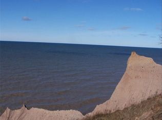 12805 Scott Bluff Dr #818, Wolcott, NY 14590