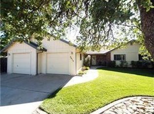 2615 La Crescenta Dr, Rescue, CA 95672