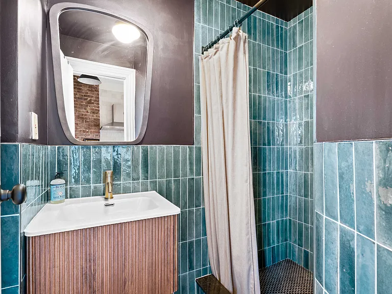 317 Pavonia Ave #6 — Photo 11