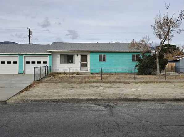 859 K St, Hawthorne, NV 89415
