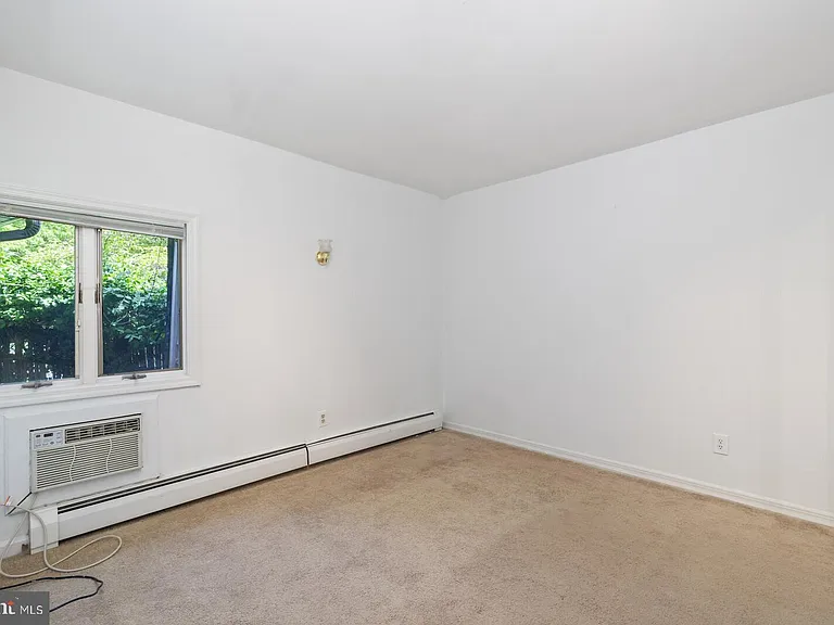 106 Mosher Rd — Photo 9
