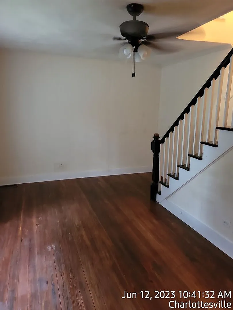 2027-2028 School Year Available / 6 BR, 3 Bath house within walking distance of UVA grounds and t... — Photo 3
