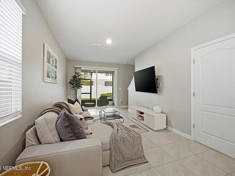 35 Hidden Meadows Rd — Photo 10