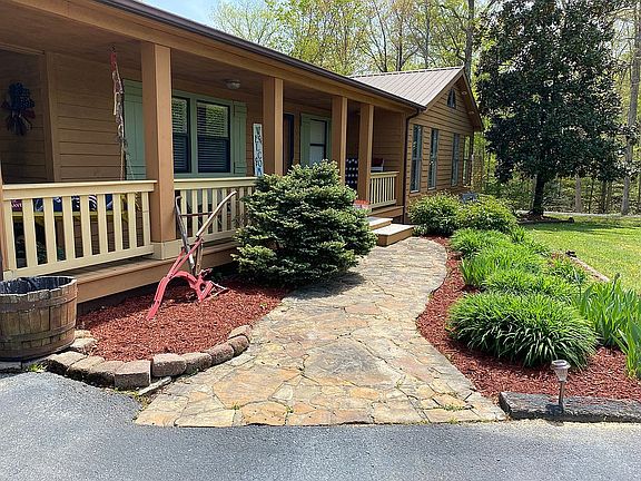 4th image of 10 Spring Hill Rd
