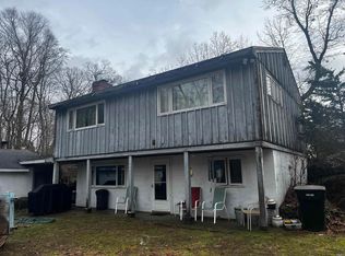 52336 Juniper Rd, South Bend, IN 46637