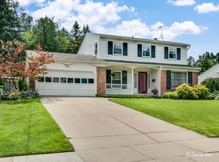 828 Washtenaw St NE, Grand Rapids, MI 49505