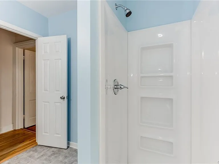 upstairs bathroom