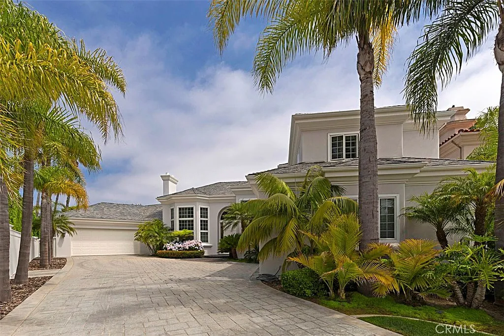 4 bed, 4.5 bath, 3695 sqft, $30,000 — Photo 1