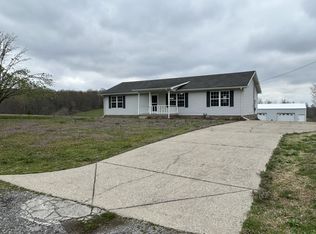 443 Collins Rd, Red Boiling Springs, TN 37150