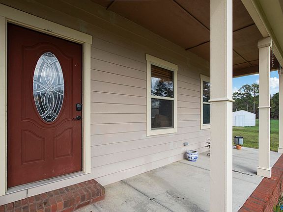 3rd image of 97 Corinth Rd