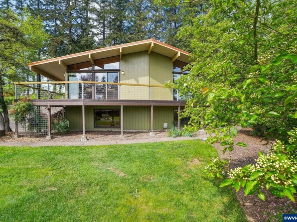 378 Walnut Dr S, Monmouth, OR 97361