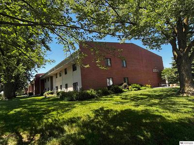 2820 N 66th Ave APT 319, Omaha, NE, 68104