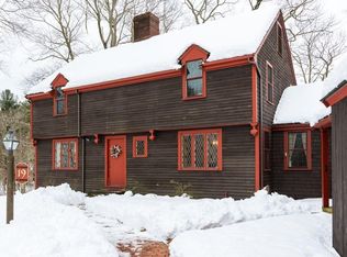 19 Bucket Mill Ln, Hingham, MA 02043