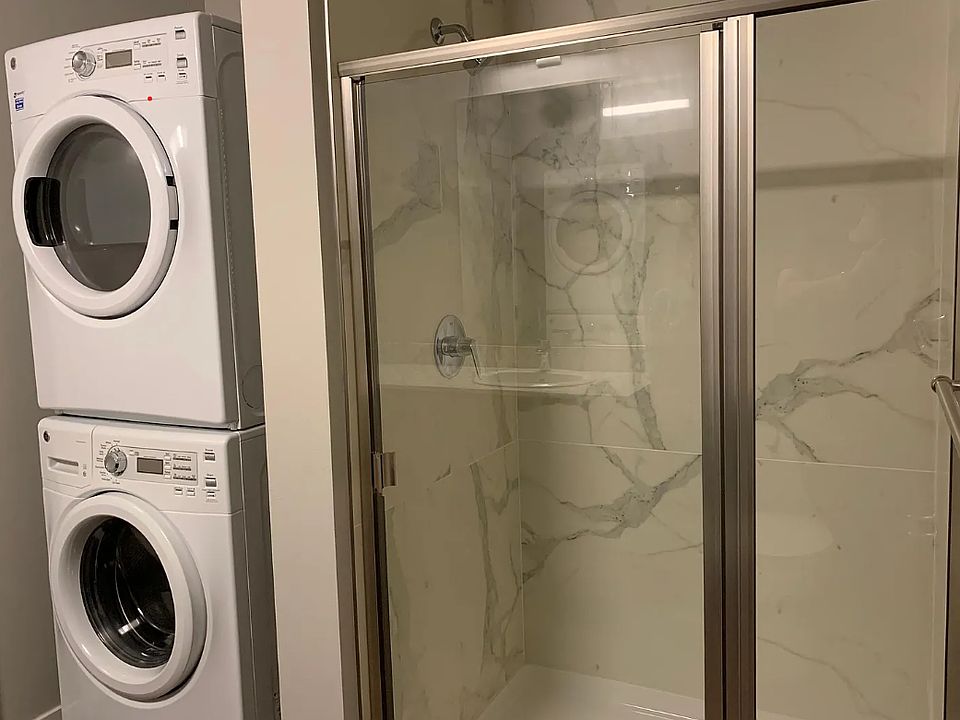 2nd image of 1085 103rd Ave NE APT 309