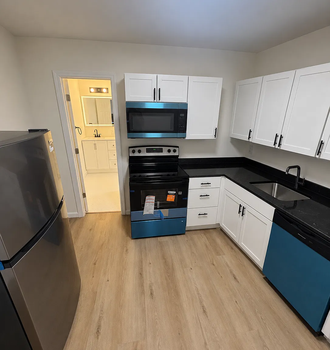 1 bed, 800 sqft, $1,100 — Photo 4